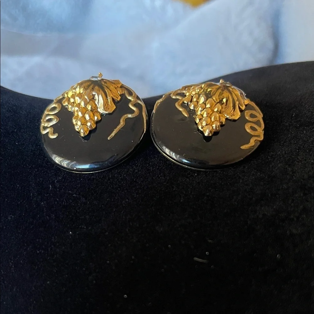 Elegant Black and Gold Earrings